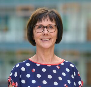 Das Bild zeigt Beate Draber